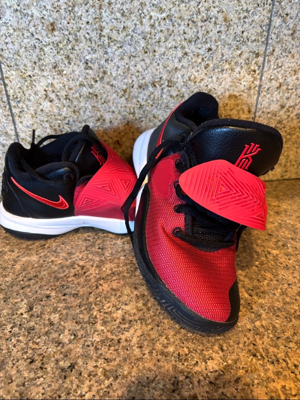 Nike Kids Red and Black Low-Top Basketball Sneakers